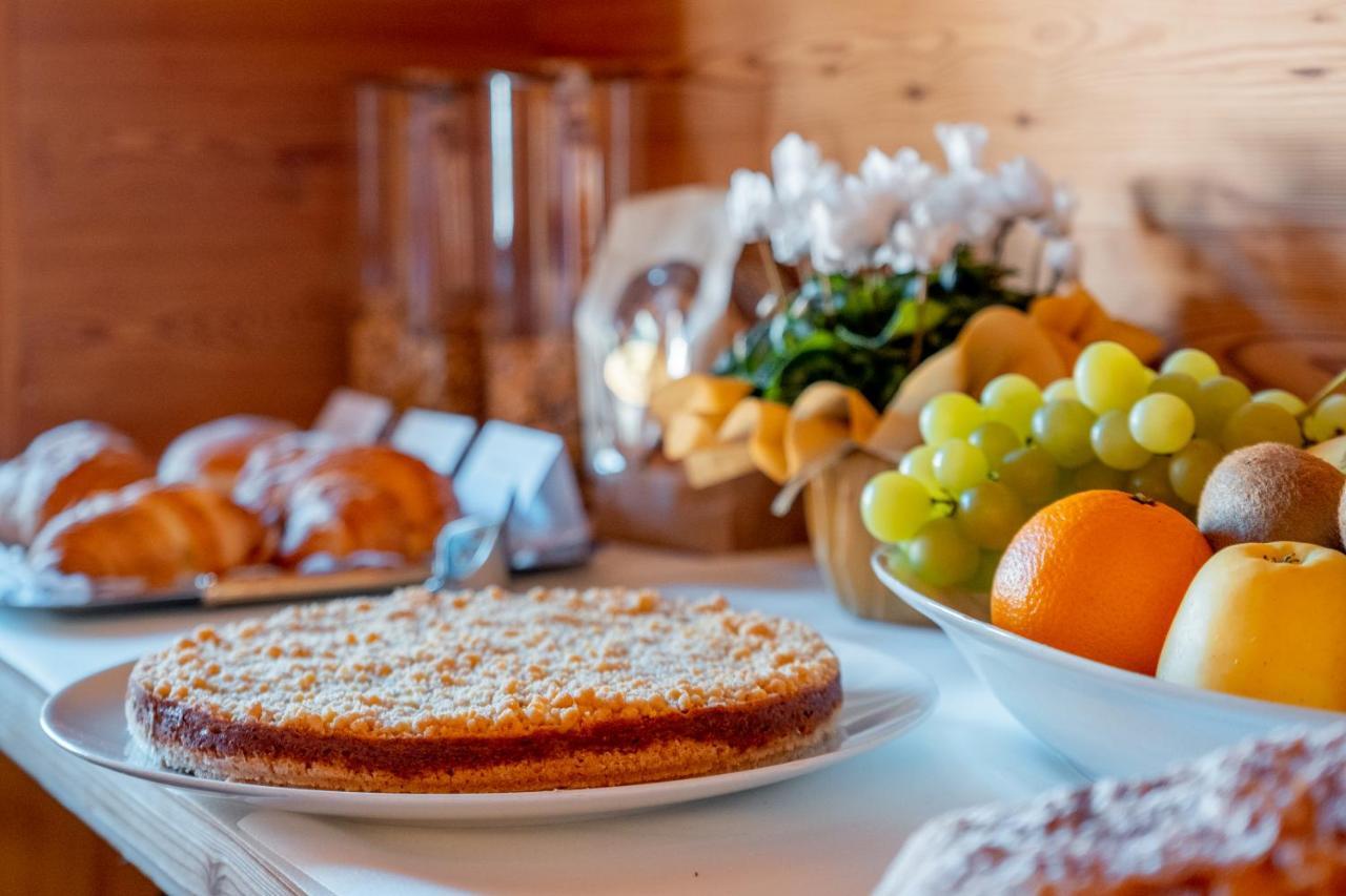 Garnì Vecchio Comune Flavon Esterno foto